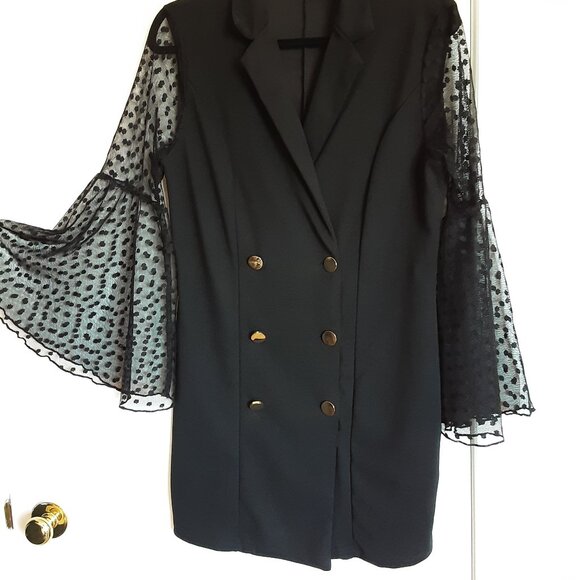 Little Dress - Picture 2 of 3